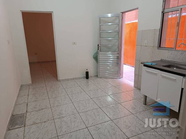 Locação em Cidade Antônio Estevão de Carvalho - São Paulo