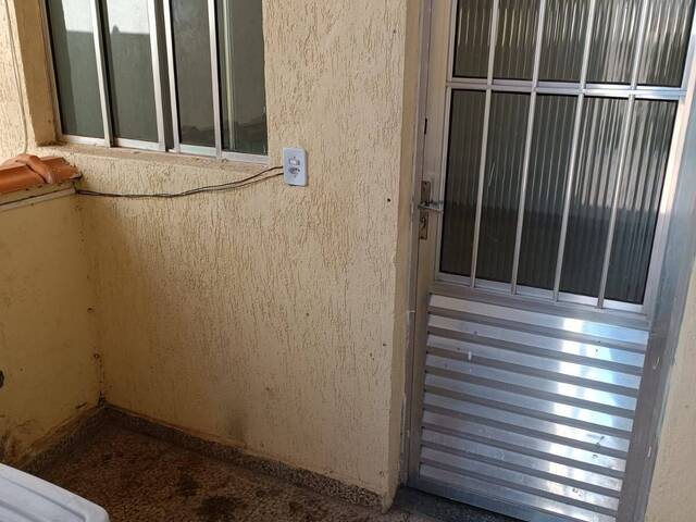 Locação em Jardim Casa Pintada - São Paulo